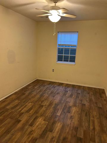 3703 Bear Hollow Road, Pineville, MO 64856