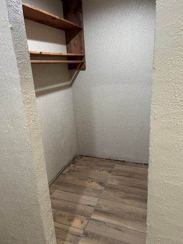 3703 Bear Hollow Road, Pineville, MO 64856