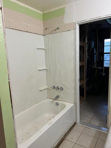 3703 Bear Hollow Road, Pineville, MO 64856