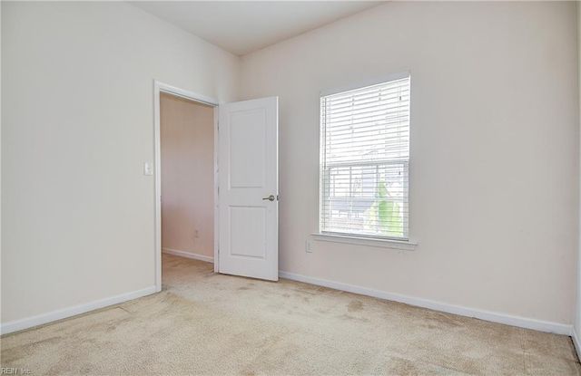 347 Spring Hill PL, Smithfield, VA 23430