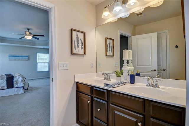 347 Spring Hill PL, Smithfield, VA 23430