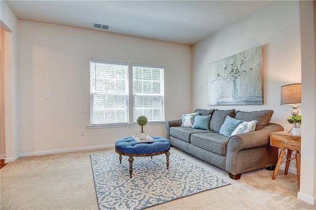 347 Spring Hill PL, Smithfield, VA 23430