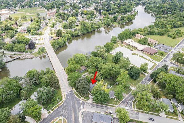 1508 E Main STREET, Watertown, WI 53094