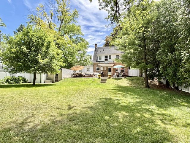 1508 E Main STREET, Watertown, WI 53094
