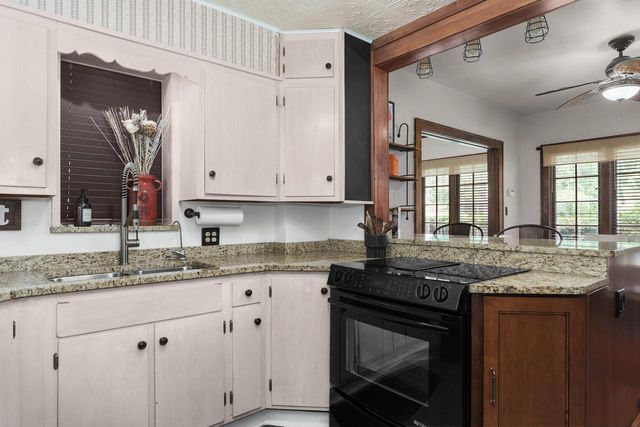 1508 E Main STREET, Watertown, WI 53094