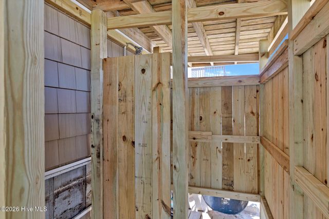 1303 N Topsail Drive, Surf City, NC 28445