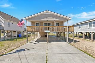 1303 N Topsail Drive, Surf City, NC 28445