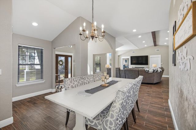 9711 150 Highway, Shepherd, TX 77371