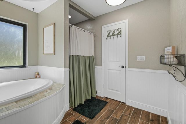 9711 150 Highway, Shepherd, TX 77371