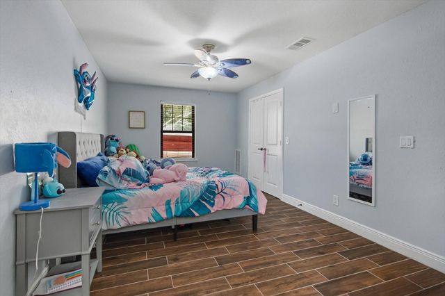 9711 150 Highway, Shepherd, TX 77371