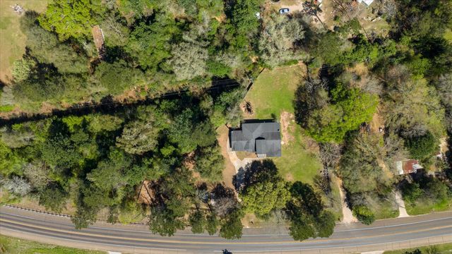 9711 150 Highway, Shepherd, TX 77371