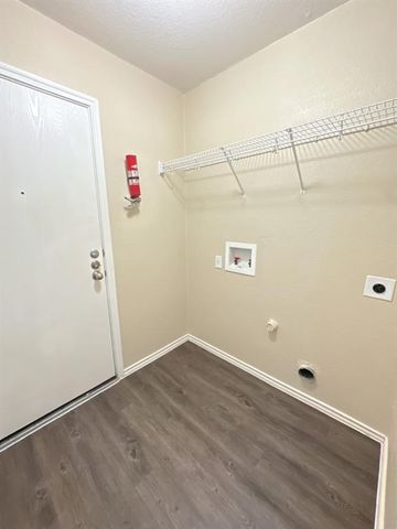 1000 Bluff Meadow CV, Georgetown, TX 78626