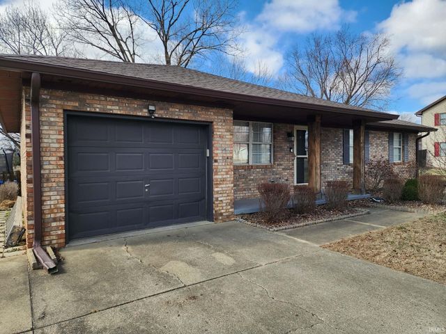 2833 Coal Mine Road, Newburgh, IN 47630