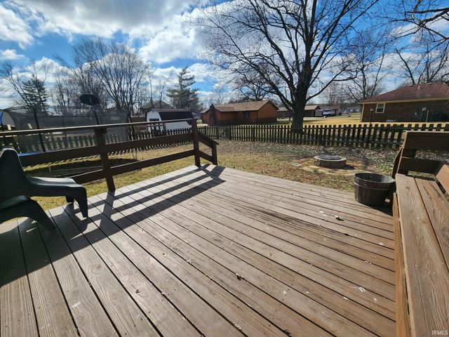 2833 Coal Mine Road, Newburgh, IN 47630