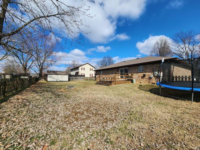 2833 Coal Mine Road, Newburgh, IN 47630