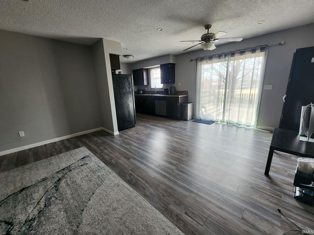 2833 Coal Mine Road, Newburgh, IN 47630