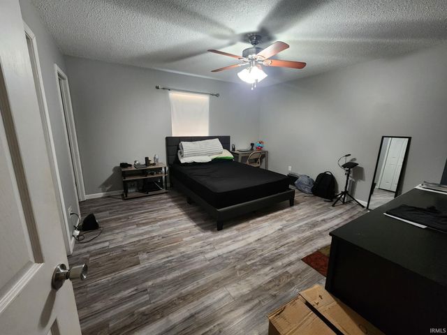 2833 Coal Mine Road, Newburgh, IN 47630