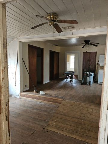 19565 County Road 2187, Tatum, TX 75691