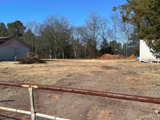 19565 County Road 2187, Tatum, TX 75691