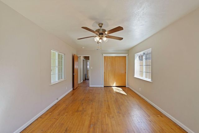 328 W Turner Rd, Lodi, CA 95240