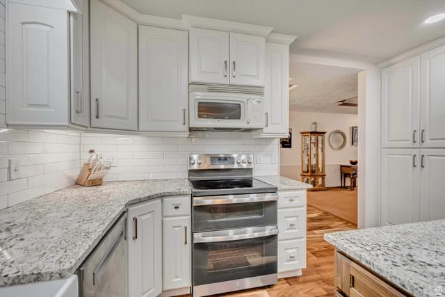 1972 E EVERLEIGH CIR, Sandy, UT 84093