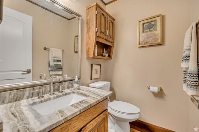 1972 E EVERLEIGH CIR, Sandy, UT 84093