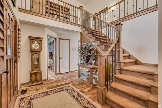 1972 E EVERLEIGH CIR, Sandy, UT 84093