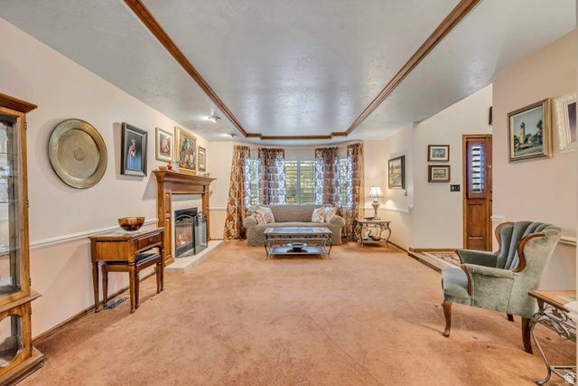 1972 E EVERLEIGH CIR, Sandy, UT 84093