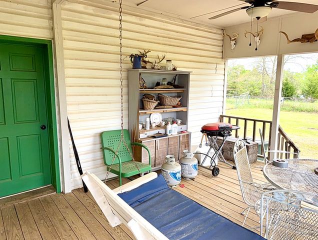 10490 Dodge Street, Haleburg, AL 36319