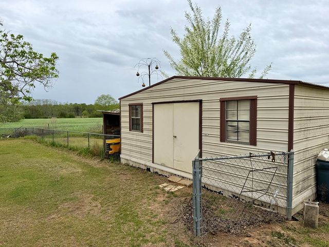 10490 Dodge Street, Haleburg, AL 36319