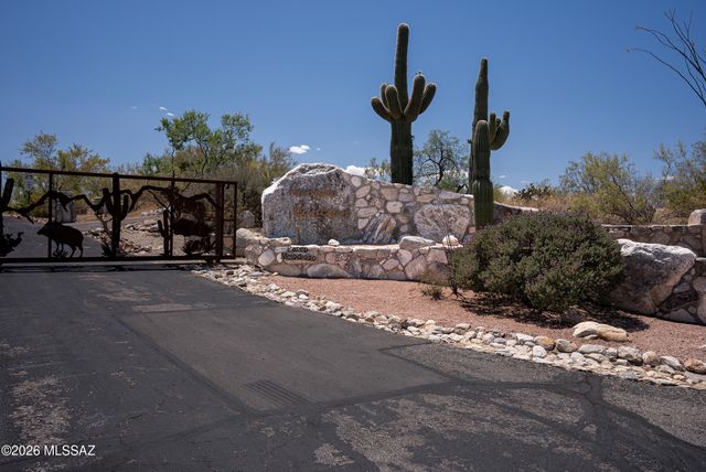 10803 E Placita Marimba, Tucson, AZ 85730