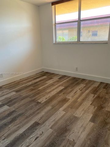 406 NW 68th Ave 526, Plantation, FL 33317