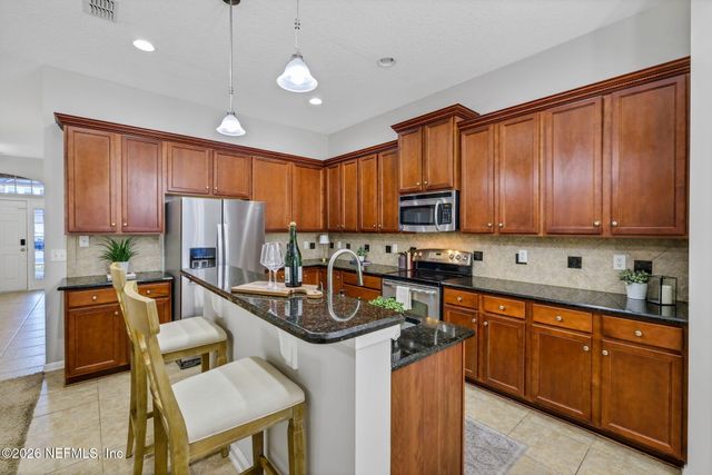 511 ROSERUSH Lane, Jacksonville, FL 32225