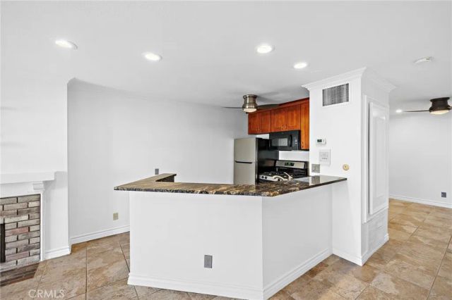 3653 S Bear Street B, Santa Ana, CA 92704