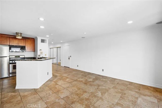 3653 S Bear Street B, Santa Ana, CA 92704