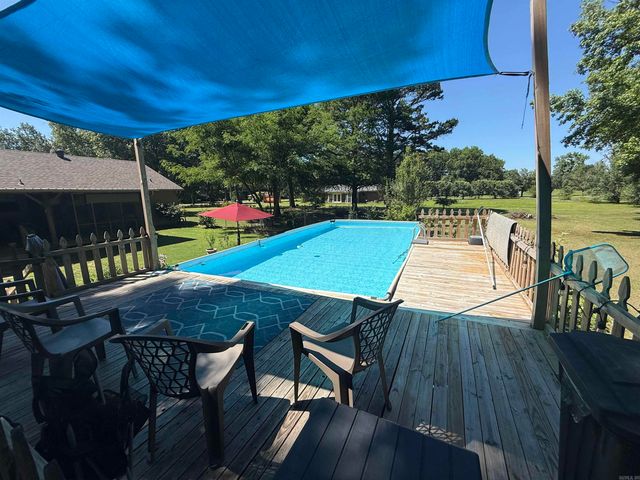 51 Center Street, Ward, AR 72176