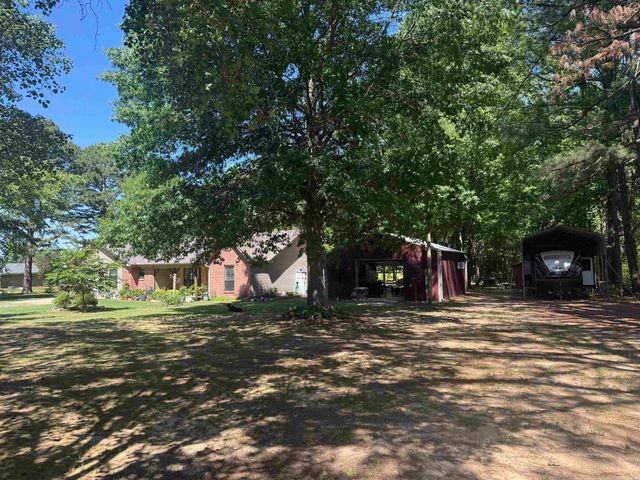 51 Center Street, Ward, AR 72176