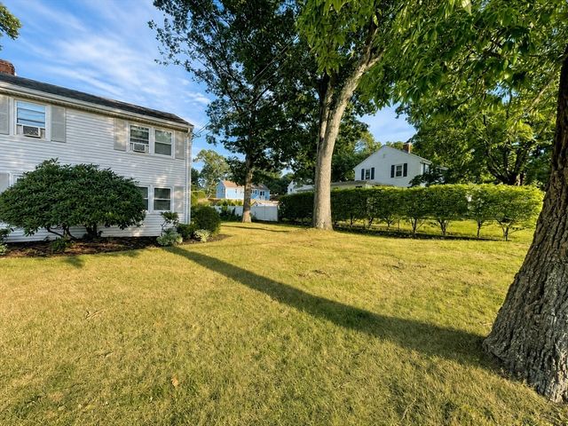 128 Norfolk 1, Canton, MA 02021