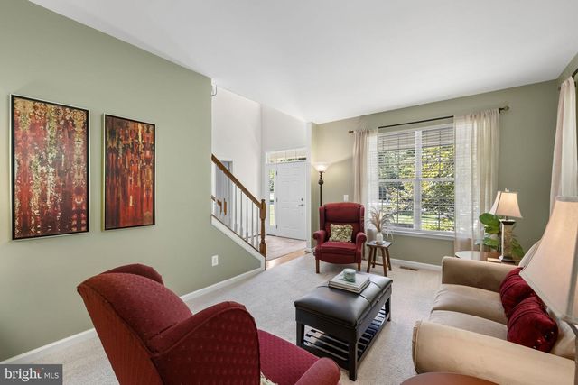 2 JANNEY LN, Fredericksburg, VA 22406