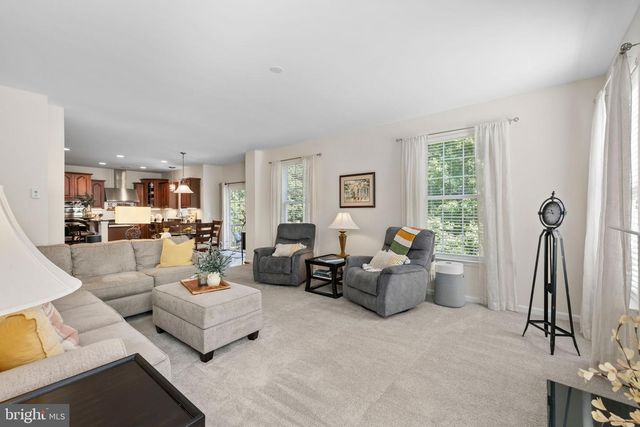2 JANNEY LN, Fredericksburg, VA 22406