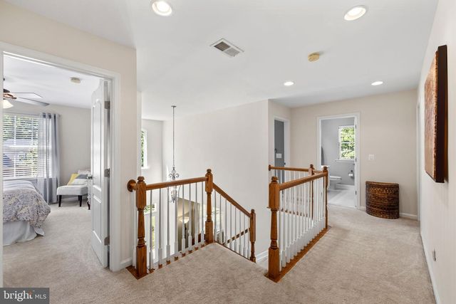 2 JANNEY LN, Fredericksburg, VA 22406