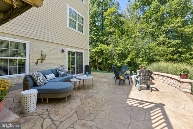 2 JANNEY LN, Fredericksburg, VA 22406