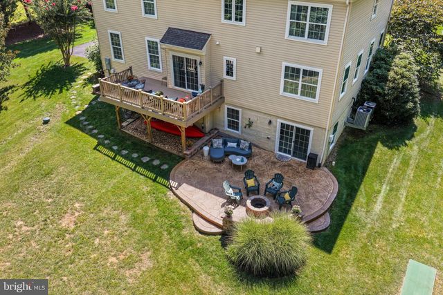 2 JANNEY LN, Fredericksburg, VA 22406