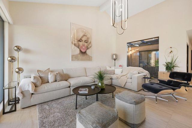 321 San Remo Street, Palm Desert, CA 92260