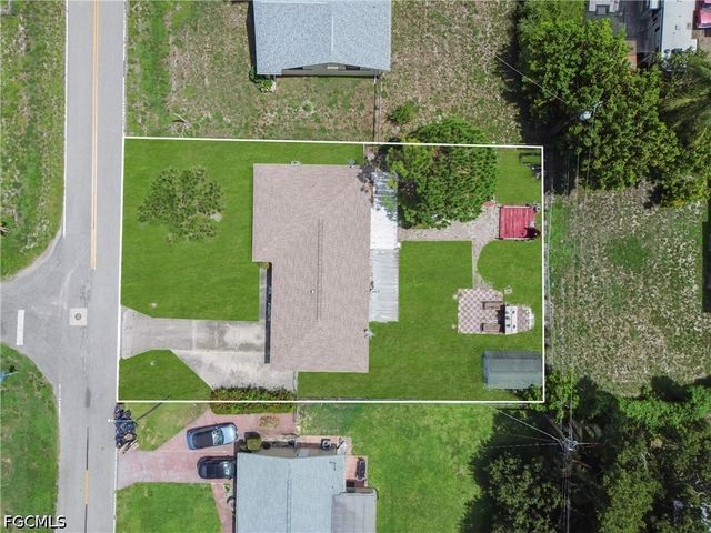 2202 Parkview DR, Fort Myers, FL 33905