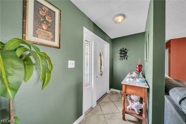 2202 Parkview DR, Fort Myers, FL 33905