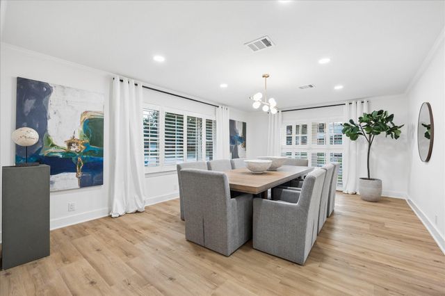 6434 Pineshade Lane, Houston, TX 77008