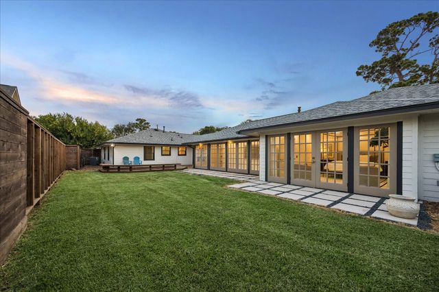 6434 Pineshade Lane, Houston, TX 77008