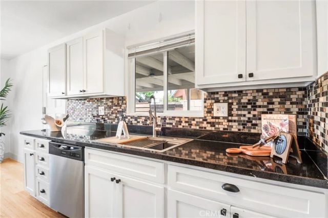 179 N Donneybrooke, Orange, CA 92868