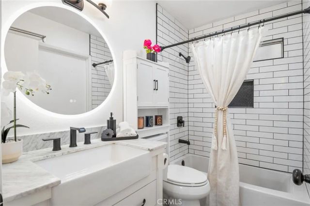179 N Donneybrooke, Orange, CA 92868